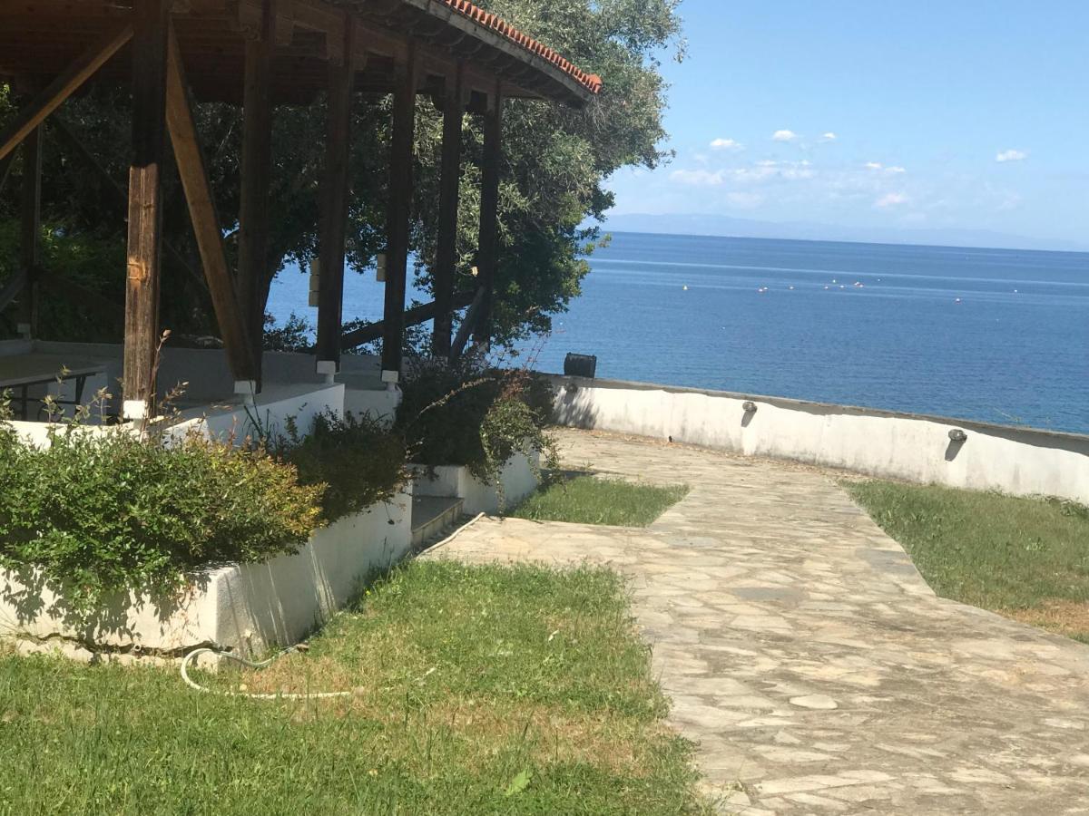 Zeusplace Seaside Home Private Beach And Parking プラカ・リトホロ エクステリア 写真